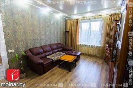 Продается 3-комнатная сталинка в центре Минска пр-т. Независимости 48 — фото 1