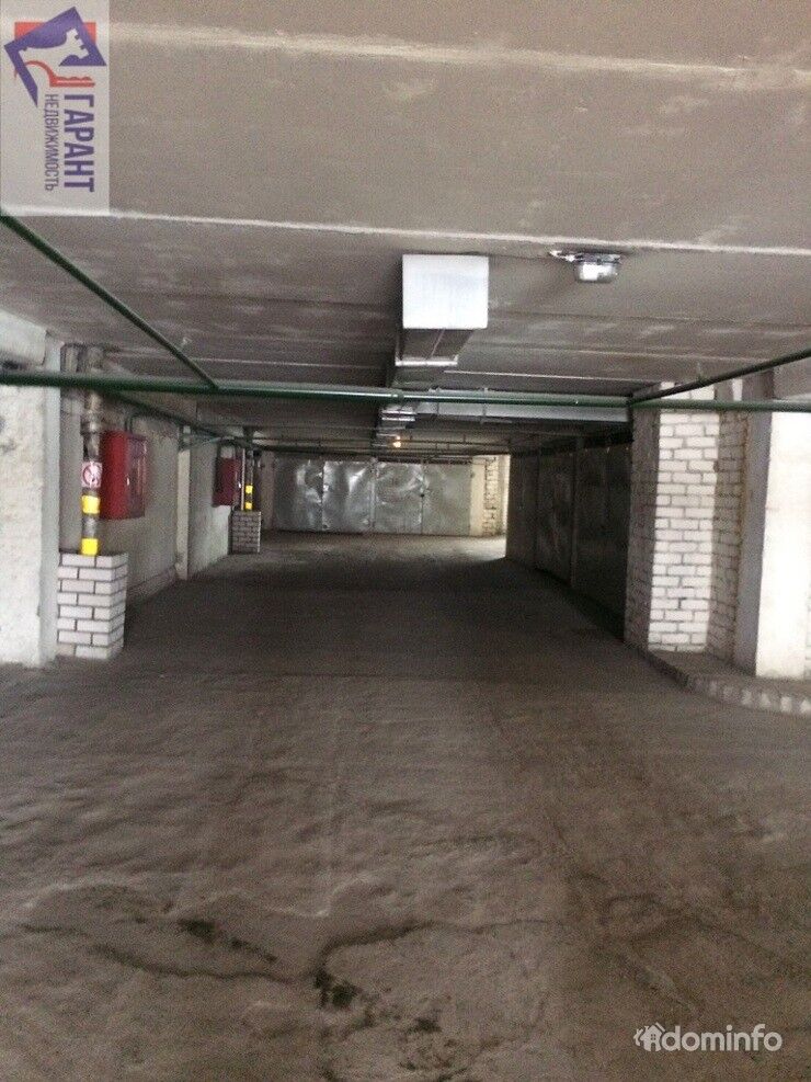 Продается гараж в ГСК Маяк на первом этаже ,6 –уровневой крытой парковки — фото 1