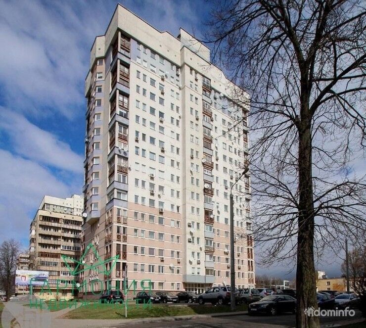 Продается 2-комнатная квартира в центре Минска — фото 1