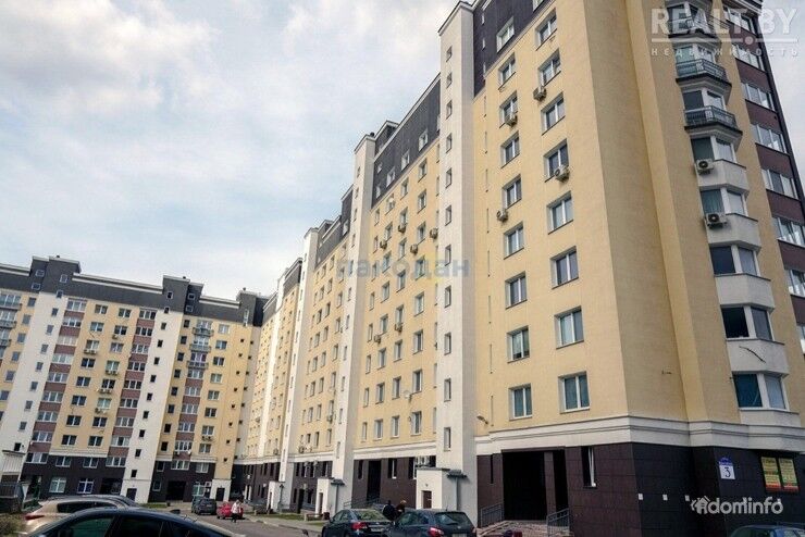 3-комнатная, Минск, Корш-Саблина ул. 3 — фото 1
