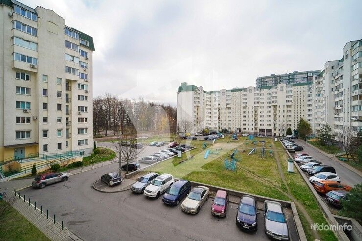 Продажа просторной 2к квартиры в центре на ул. Беды 8 — фото 9