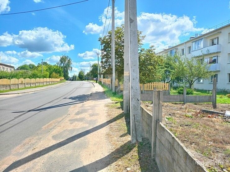 Продам старый дом с просторным участком 18,4 сот. в центре Самохвалович, в 10 минутах от Минска — фото 13