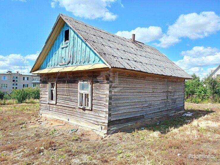 Продам старый дом с просторным участком 18,4 сот. в центре Самохвалович, в 10 минутах от Минска — фото 3