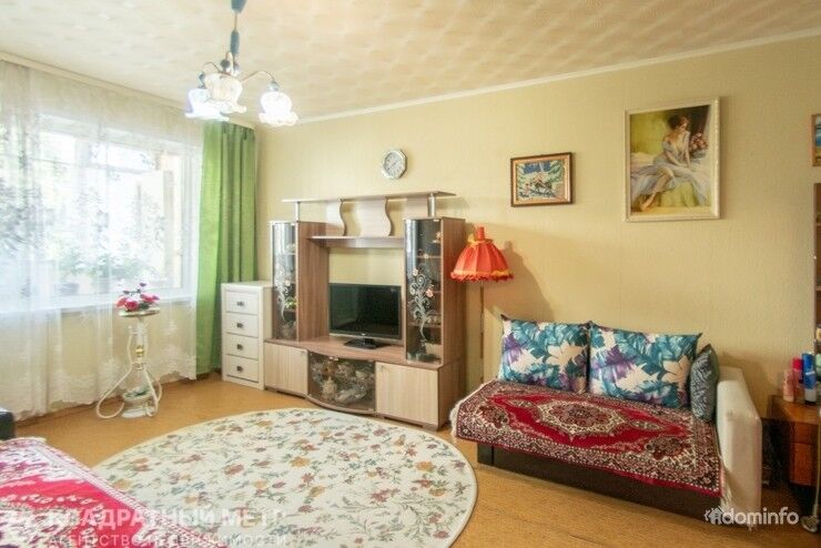 Продается однокомнатная квартира рядом с метро Неморшанский сад — фото 6