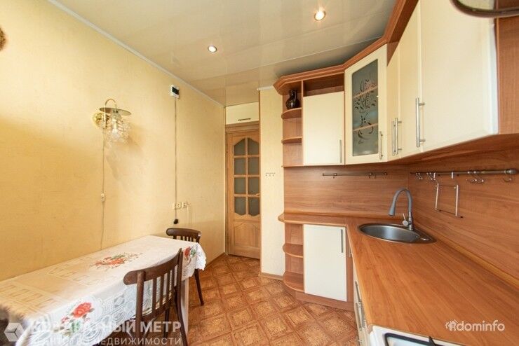 Продается однокомнатная квартира рядом с метро Неморшанский сад — фото 11